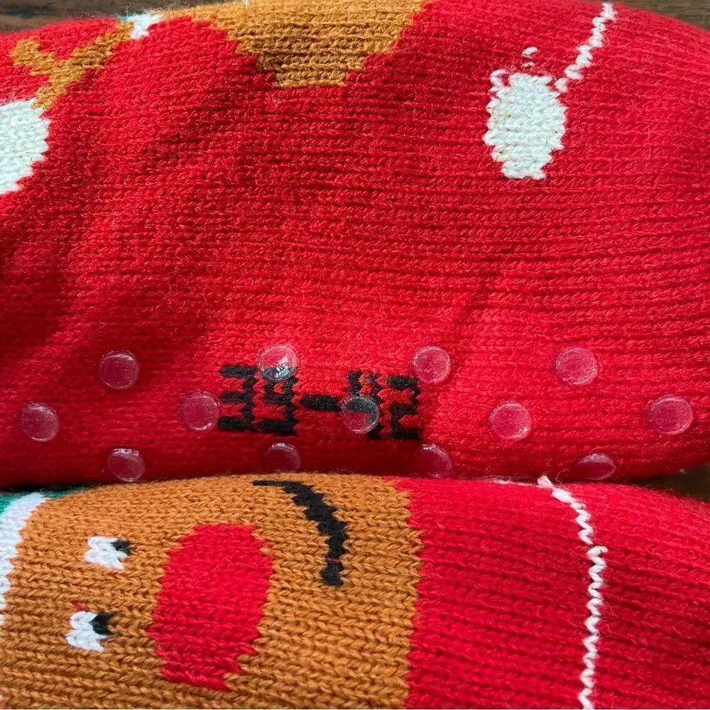 Women’s Fleece Lined Fuzzy Christmas Gripper Socks NWOT